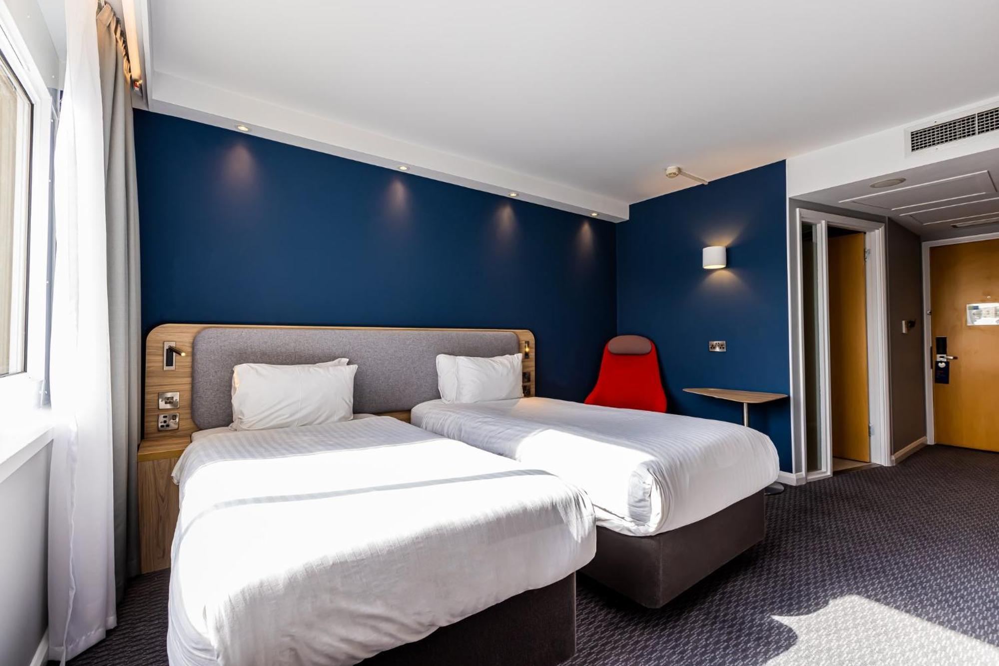 Holiday Inn Express Norwich By Ihg Drayton  Buitenkant foto